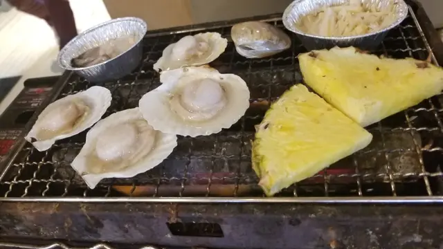 自己燒元貝及蜆