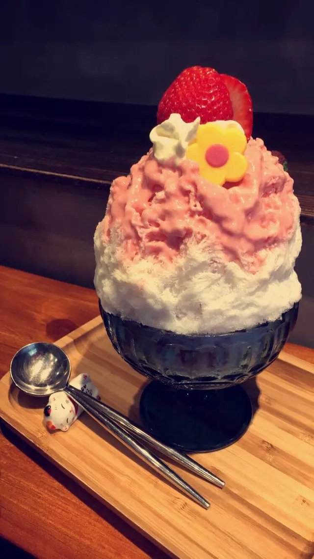 博多雙重草莓刨冰