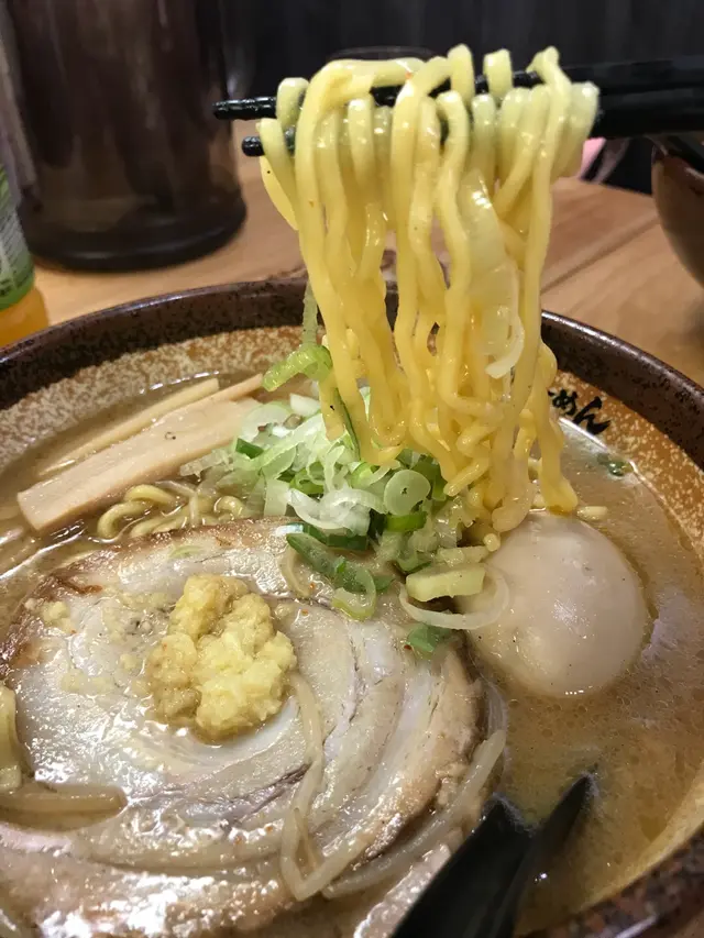 炙熱味噌拉麵