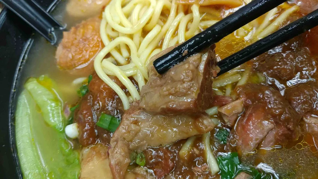 孖寶車仔麵的食評 – 香港葵芳葵涌廣場的港式車仔麵小食店 | open