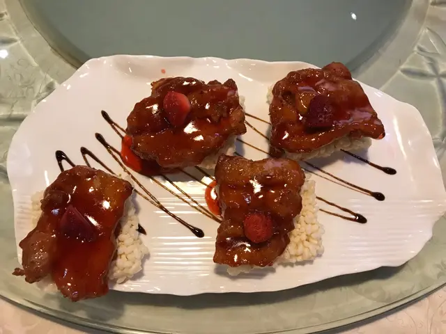 士多啤梨黑豚肉排骨