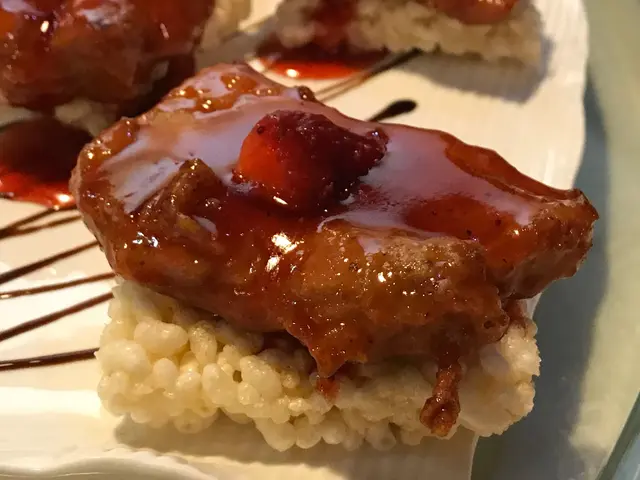 士多啤梨黑豚肉排骨