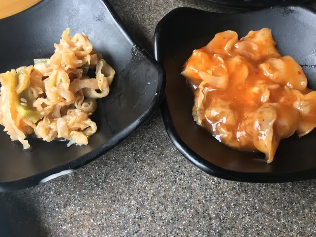 辣味螺肉及帶子群邊