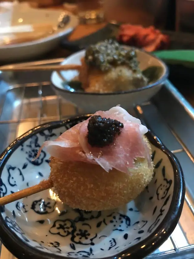 這個可能是我個人口味問題，我覺得兩者不太夾，不過友人非常欣賞