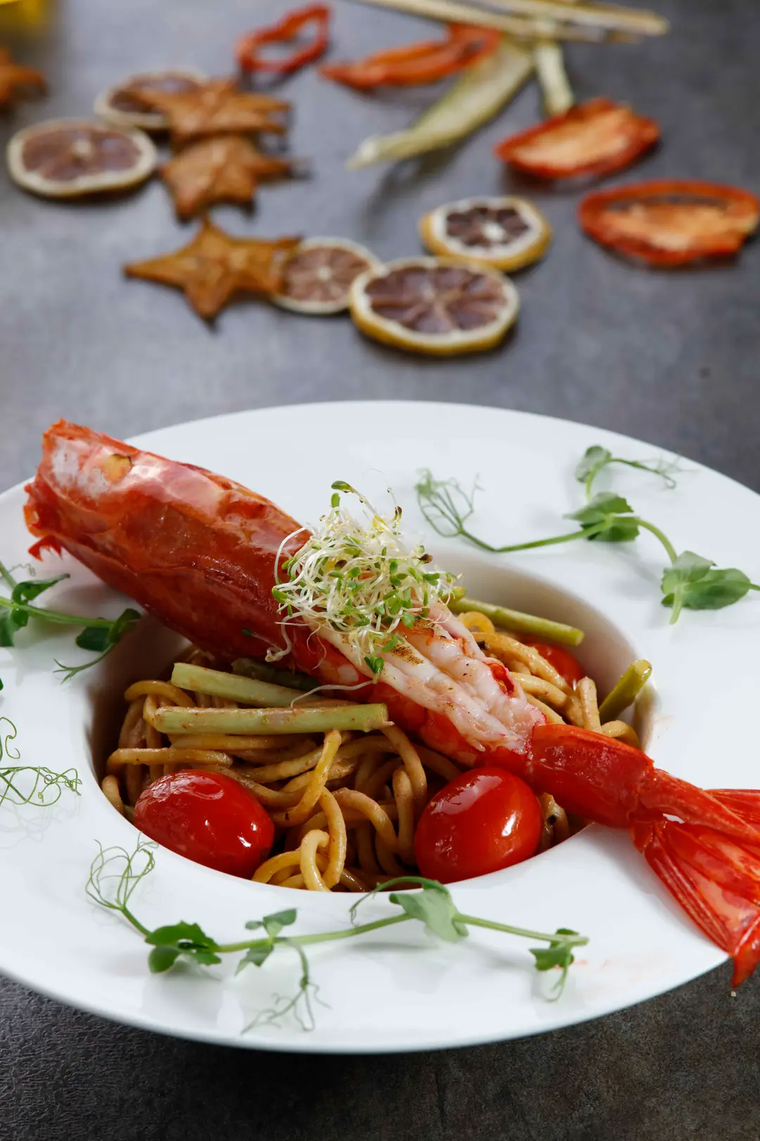 LAB EAT Restaurant & Bar's Photo Western Seafood Bar Romantic Dining