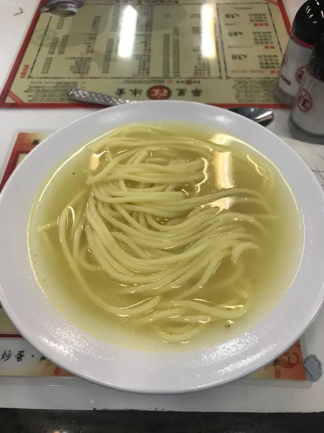 湯很濃郁