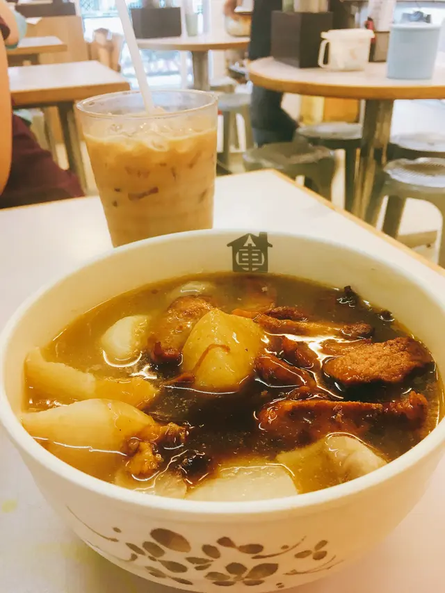 奶茶口感較香滑,解辣一流