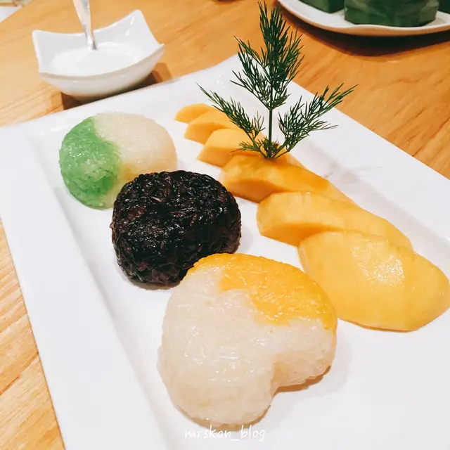 芒果椰汁糯米飯