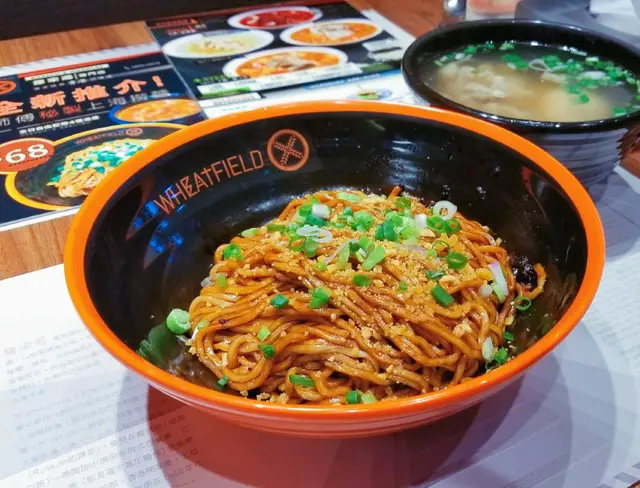 上海麵彈牙，醬汁獨特