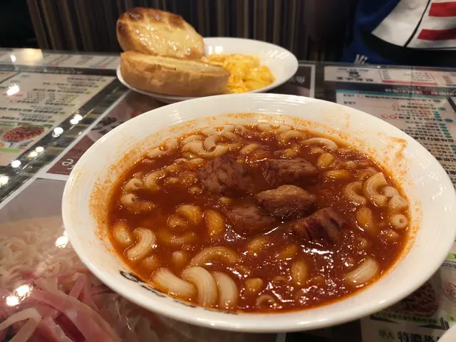 特濃蕃茄湯餐肉粒通粉