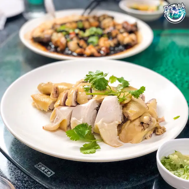 招牌鹹香雞(半隻)