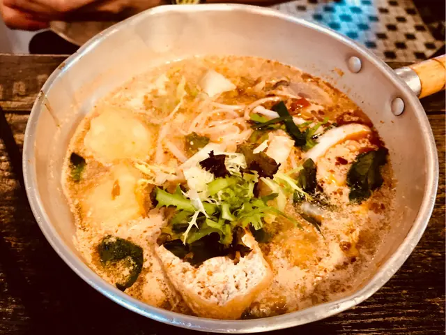 冬陰功湯金邊粉