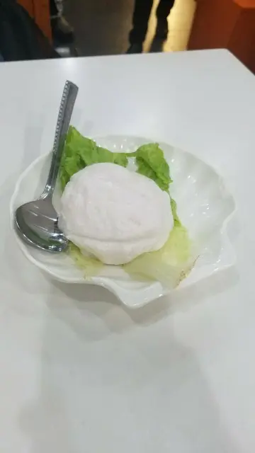 自己郁手喺好玩啲嘅