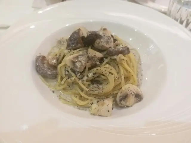 黑松露蘑菇意粉