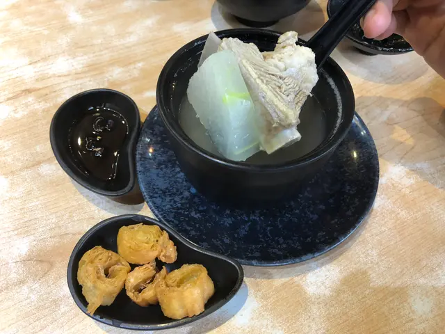 新加坡肉骨茶