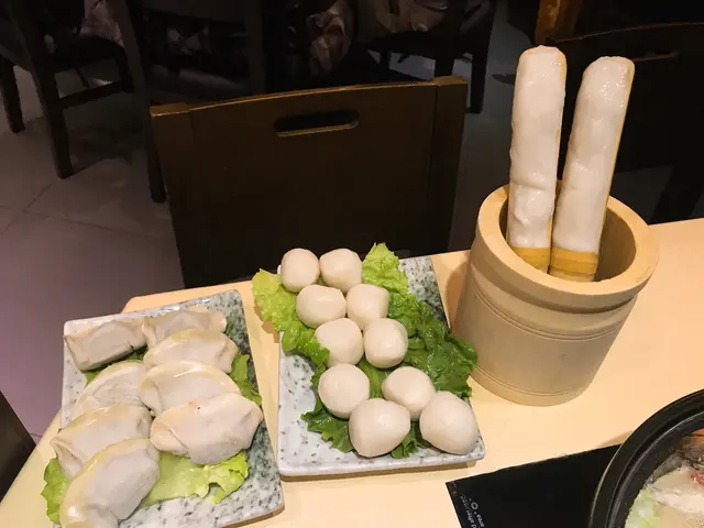 白魚蛋、墨魚滑