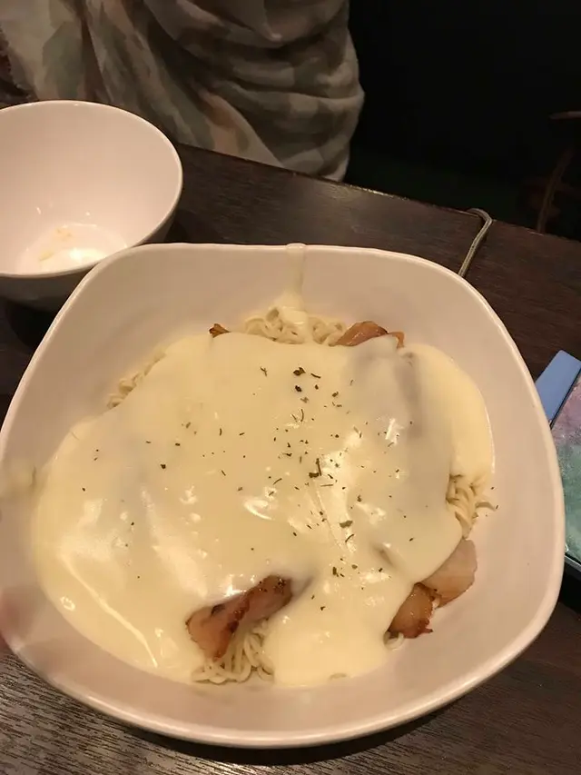 阿芝芝士撈麵(豬頸肉)