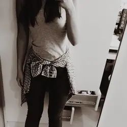phoebelly0526
