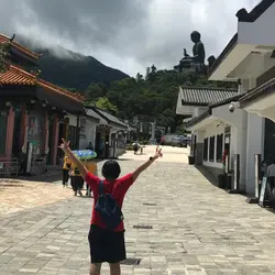 梁加菲