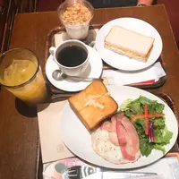包爆