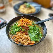 又食傷身酸辣粉