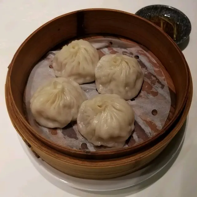 鮮肉小籠包