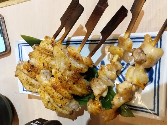 七味雞翼串燒(2串) $34, 雞軟骨串燒(2串) $23