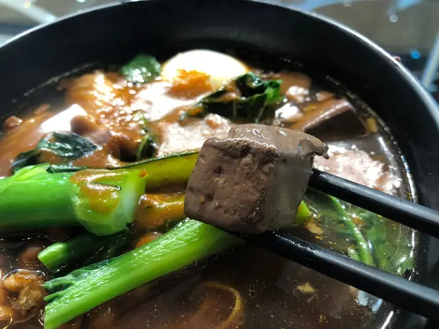 沒有一夾就散,
咬落口軟腍嫩滑,不錯👍🏾!