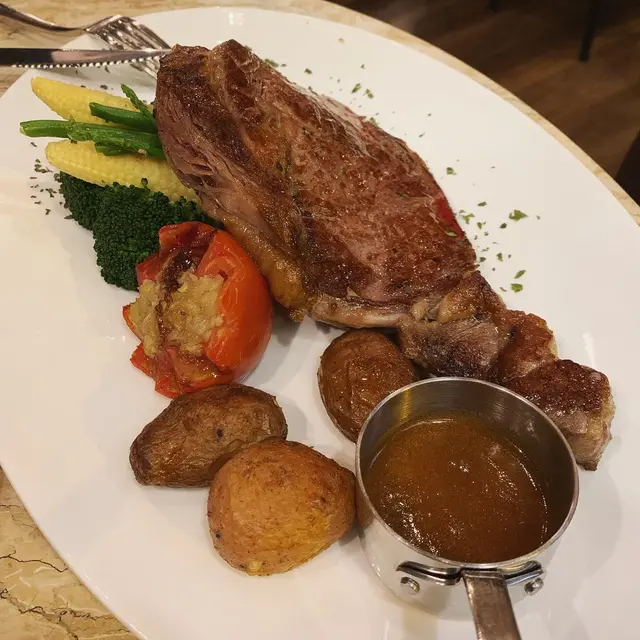 Grilled Angus Rib Eye Steak