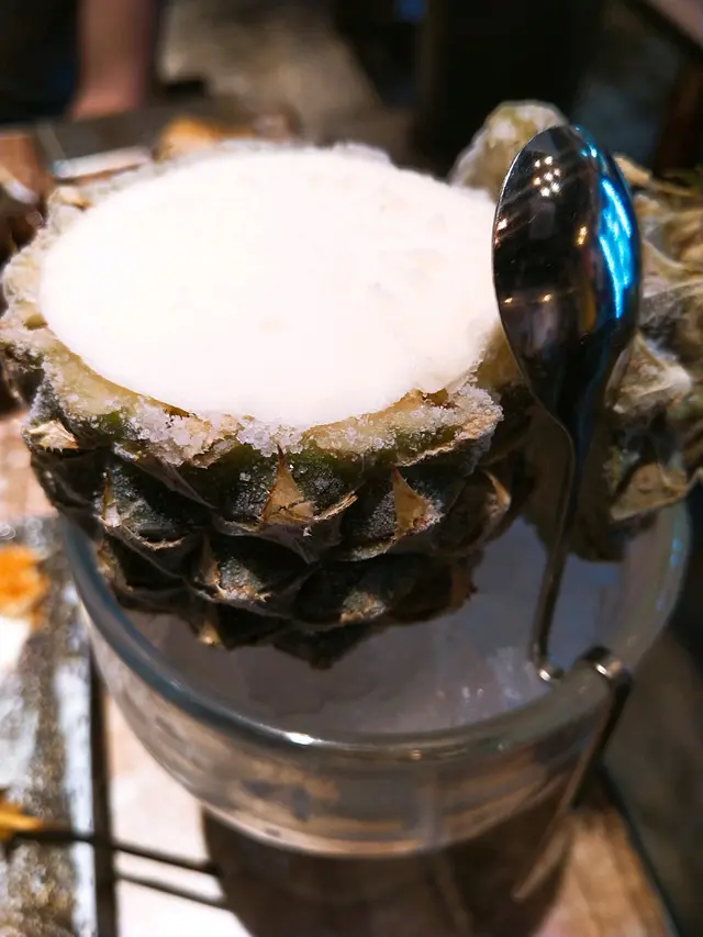 菠蘿雪葩