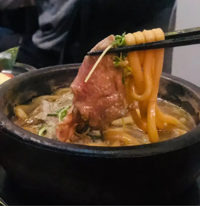 手打烏冬索曬汁又彈牙!