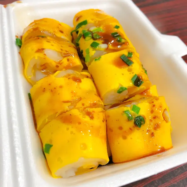 葱花鸡蛋肠粉
