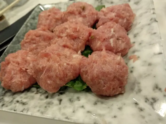 日式蟹膏豬肉丸