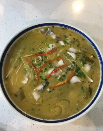 家乡老坛酸菜鲩鱼