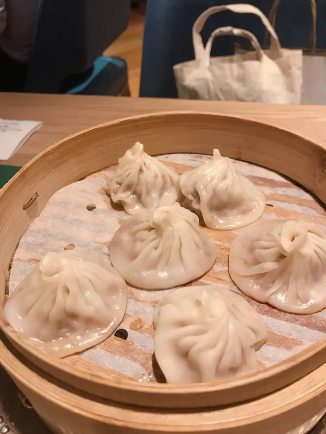 無錫灌湯小籠包