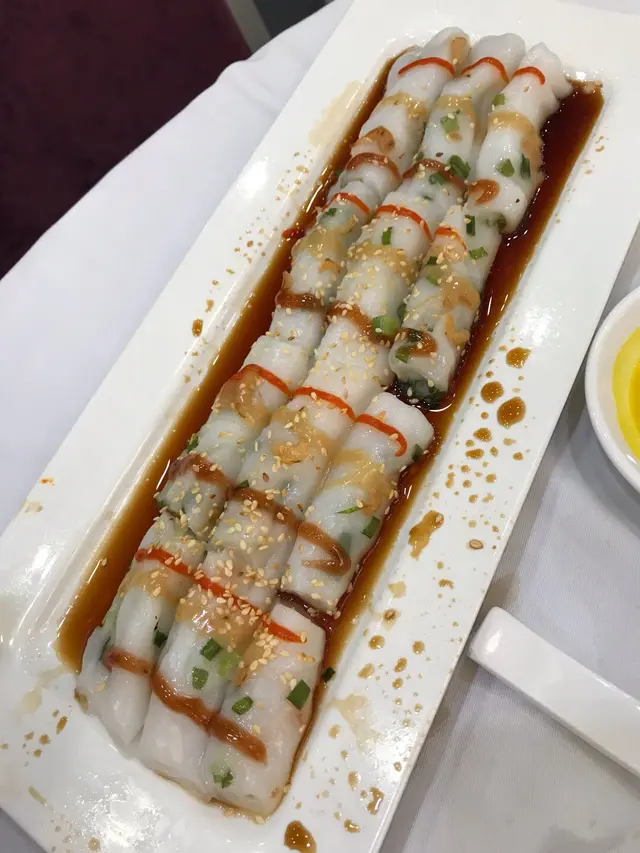 港式街頭蝦米豬腸粉