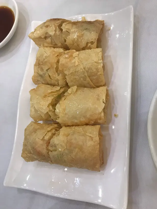 露筍鮮蝦腐皮卷