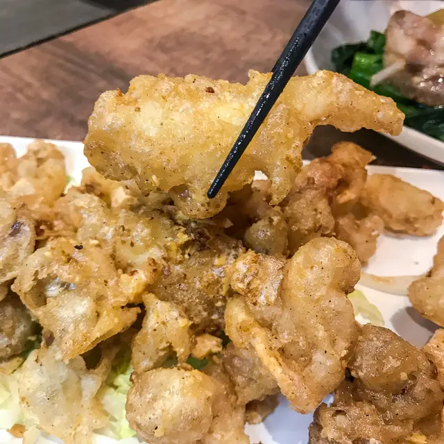 黃金滿屋 (鮮魷+墨魚咀)