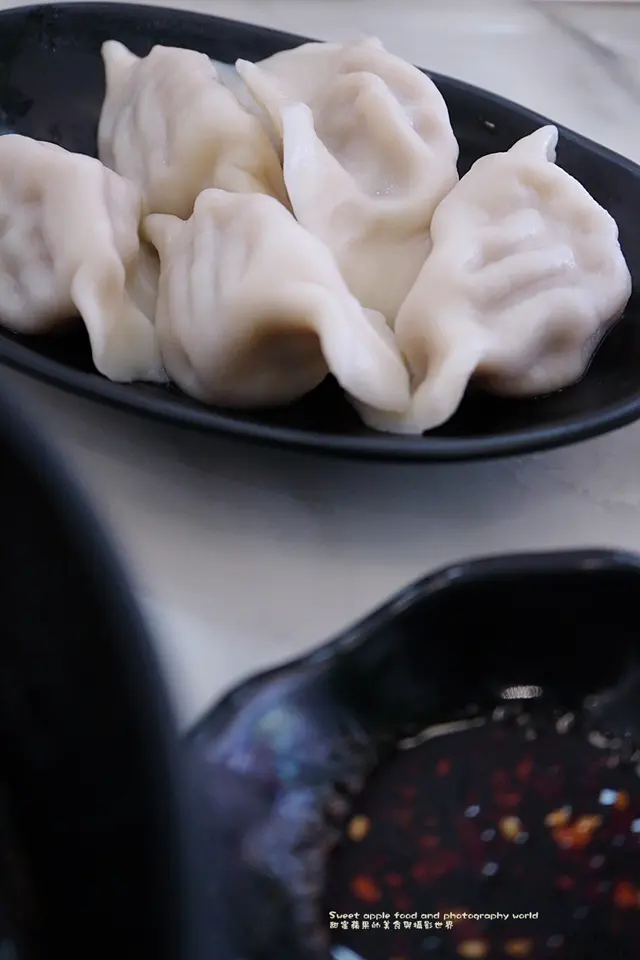 酸菜豬肉餃子