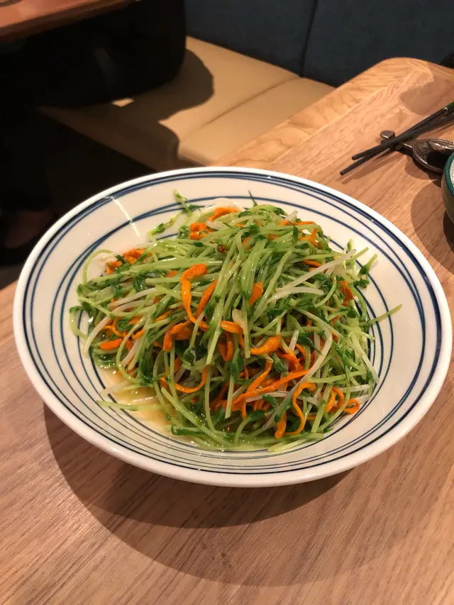 田園蟲草花炒翡翠苗