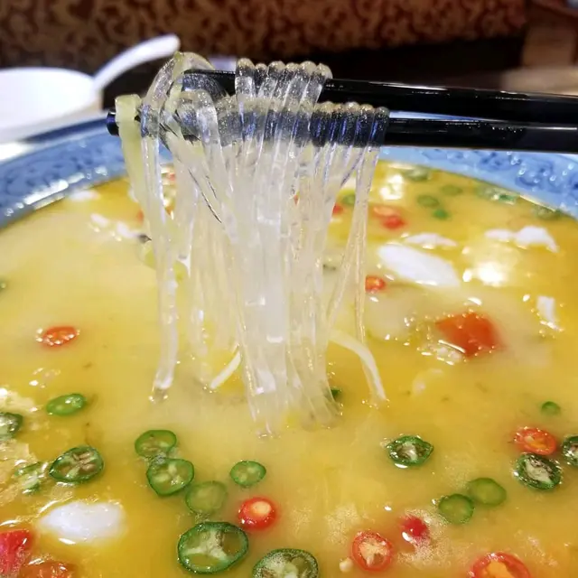 酸菜煮有機桂花魚片