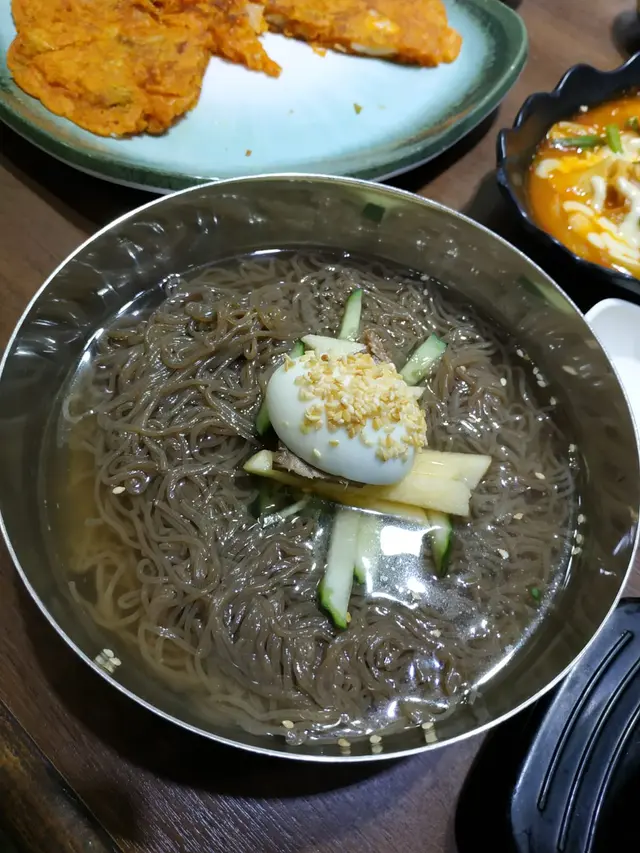 較清淡,以蘋果作伴菜,淡中有點甜