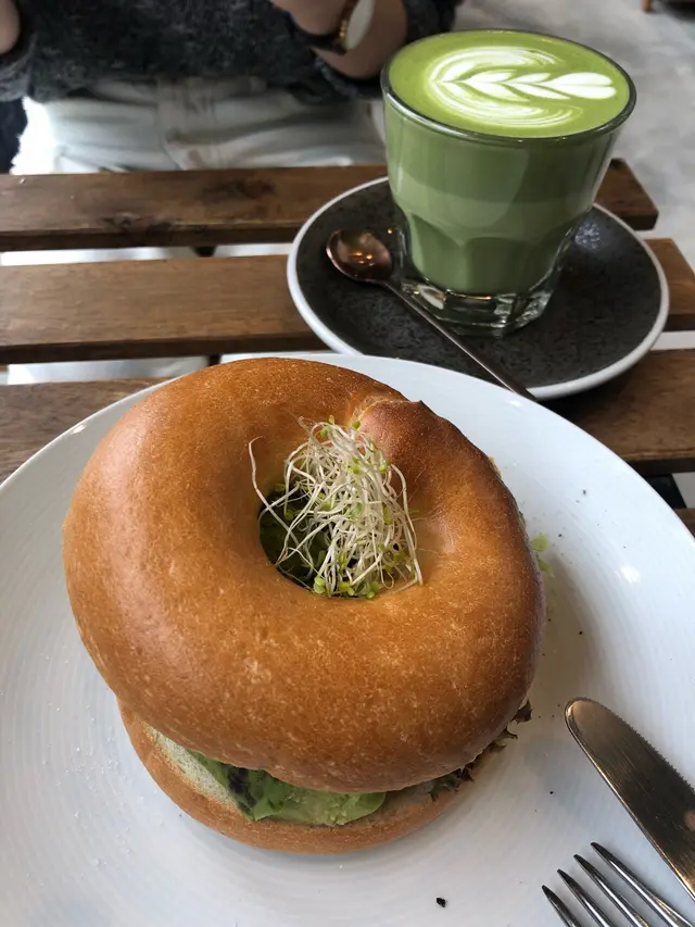 Avocado Eggs Bagel,  no sugar added Matcha Latte
