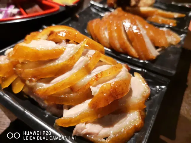 羲和雅苑馳名烤鴨 - 鴨髀肉