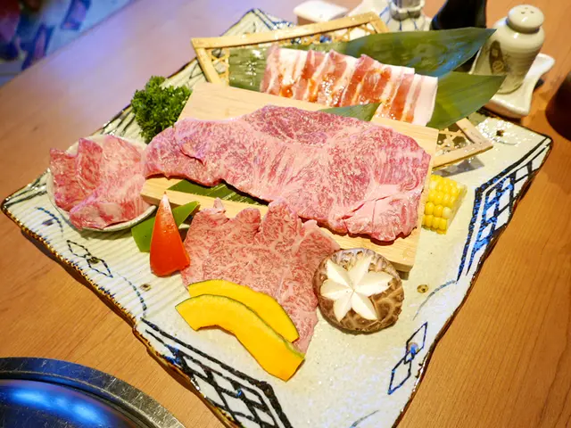 特選日本產和牛西冷、日本產和牛上牛排肉、特選日本產和牛牛排肉和日本產豚腩肉