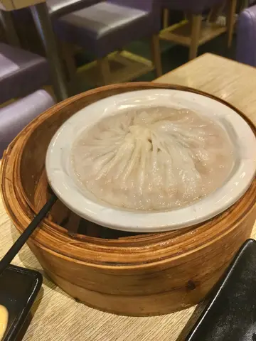吮吮包