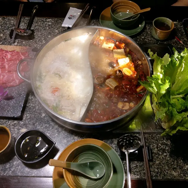 酸菜白肉+麻辣鍋