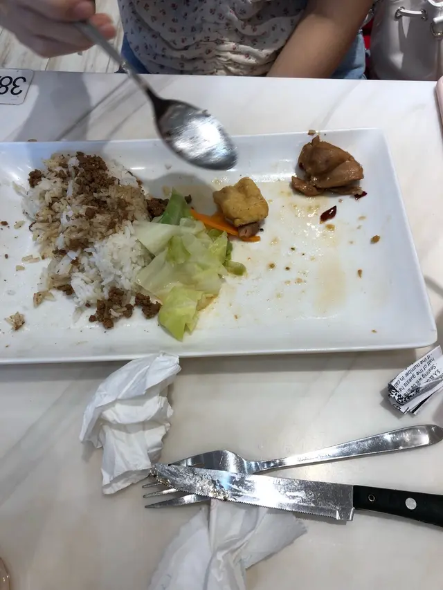 無骨香辣三杯雞肉燥飯