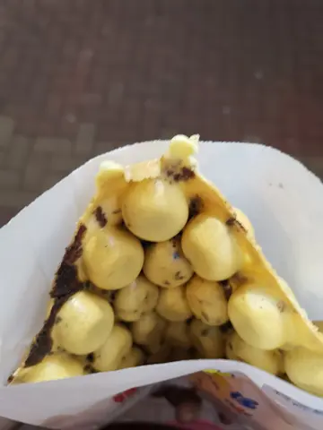 粒粒朱古力鸡蛋仔