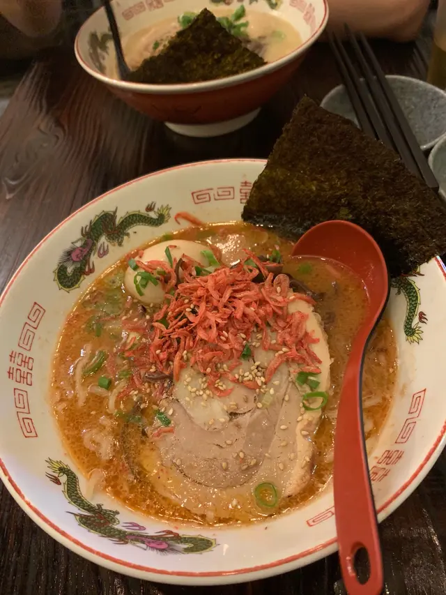 零蝦味既豬骨湯拉麵